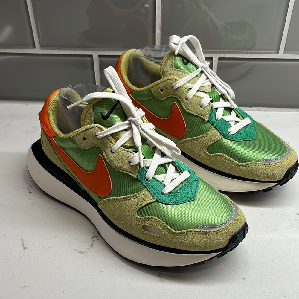 New Nike Women's Phoenix Waffle Shoes - Chlorophyll (FD2196-300) Size 8